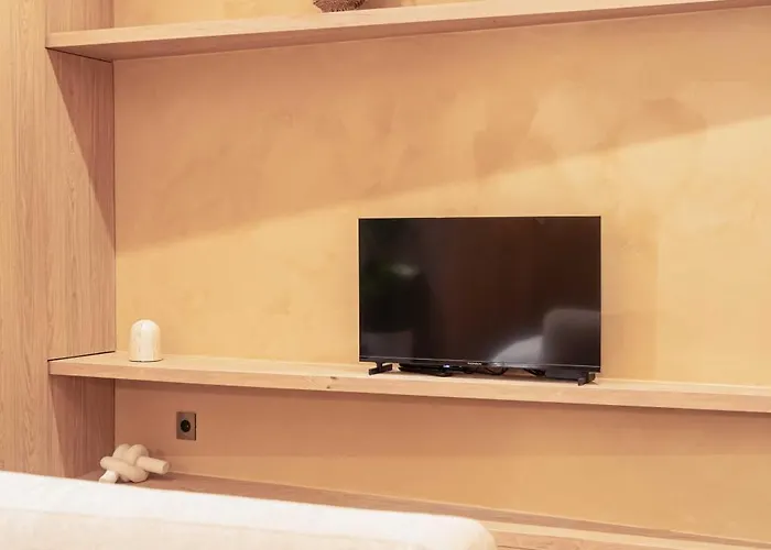 Charming With A-c - 2p - Center St Tropez