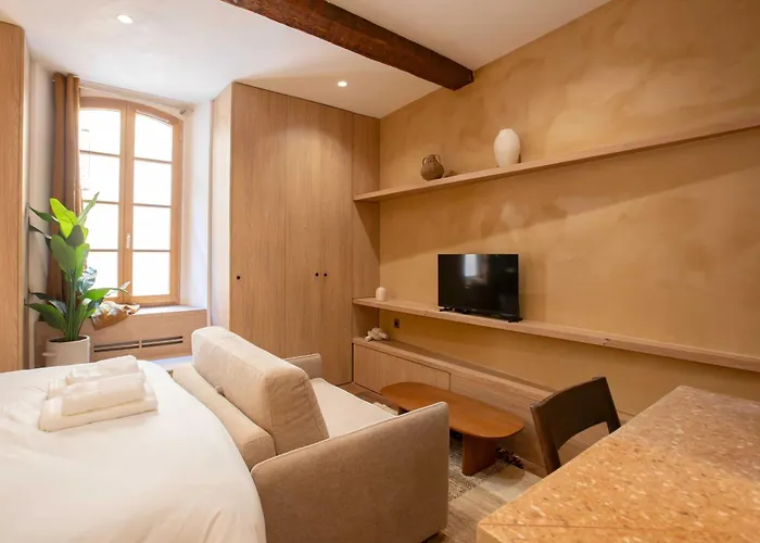 Charming With A-c - 2p - Center St Tropez Lägenhet *